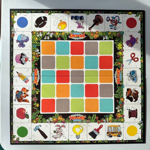 Vintage 1986 Match And Move Memory Board Game Complete Milton Bradley Kids 80's - Picture 7 of 11